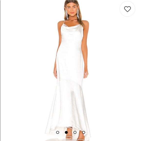 Elliatt Dresses & Skirts - Elliatt Aisle Dress in Ivory